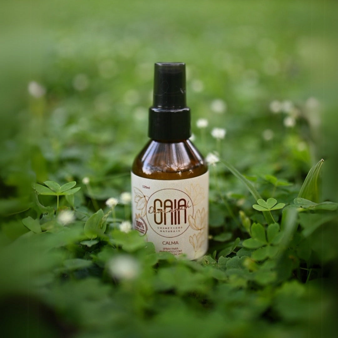 Skincare vegano para rotina de beleza noturna