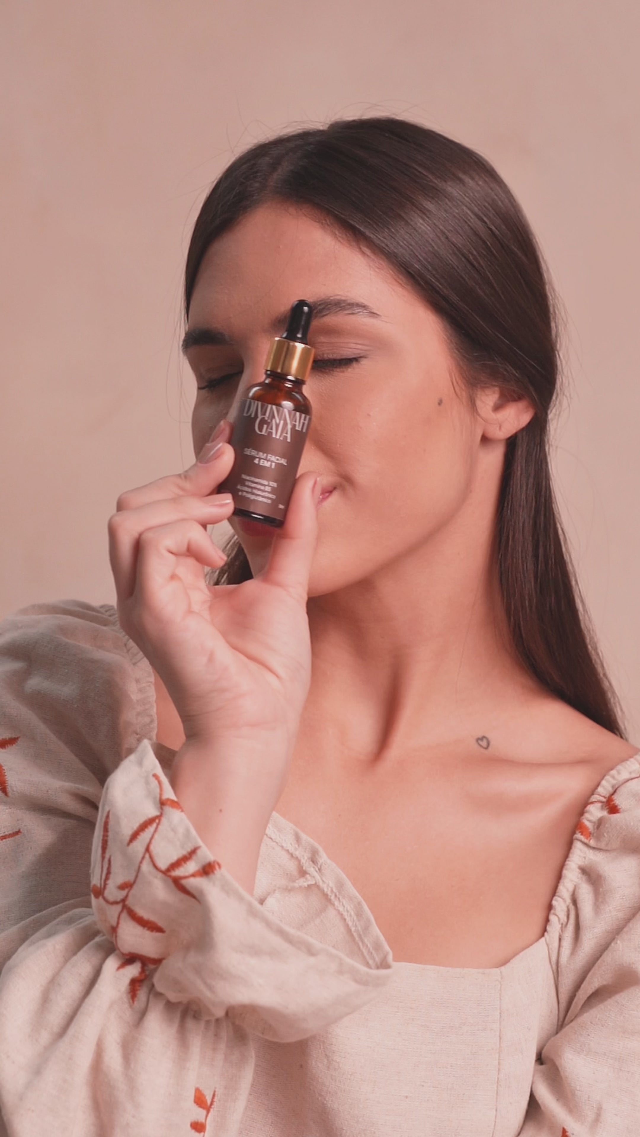 Sérum 4 em 1 Natural | Skincare Vegano Divinnah Gaia